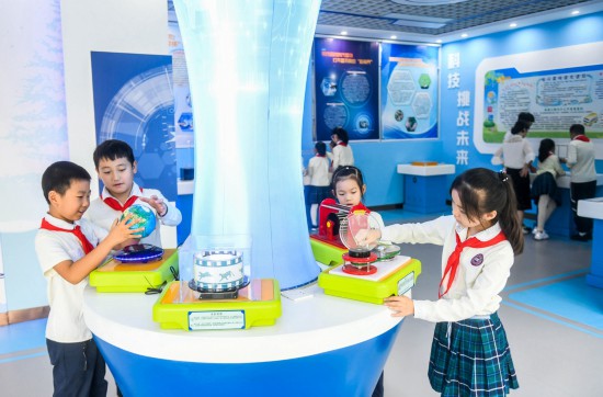 重慶高新區(qū)科學(xué)課堂。